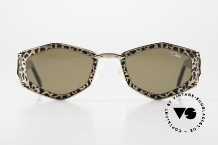 Cazal 912 Leopard Frame Pattern, black/gold (dull-finished) frame with leopard pattern, Made for Women