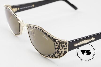 Cazal 912 Leopard Frame Pattern, top-notch craftsmanship and very pleasant to wear!, Made for Women