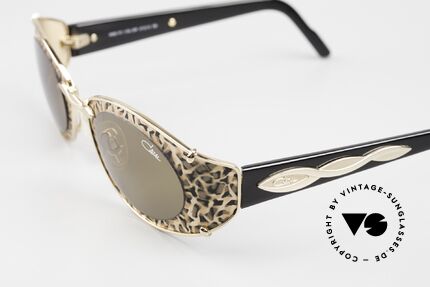 Cazal 911 Leopard Pattern Frame 90's, top-notch craftsmanship and very pleasant to wear!, Made for Women