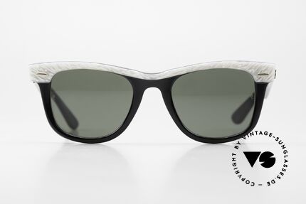Ray Ban Wayfarer XS B&L Sunglasses For Small Faces, very RARE 1980's version in SMALL size 48mm, Made for Men and Women