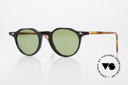 More than 1,500 original vintage 70s to 90s era sunglasses