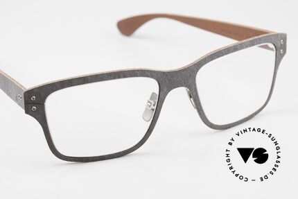 Lucas de Stael Stratus Thin 12 Frame With Leather Cover, from 2017 but unworn (delivered in a case by de Staël), Made for Men