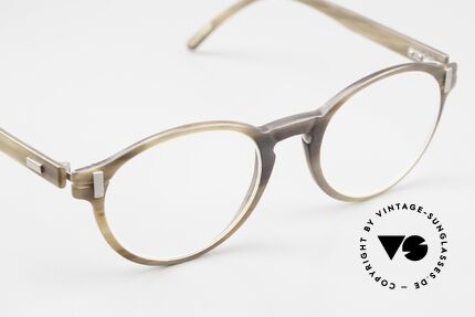 Hoffmann V7441 Understatement Eyewear, but authentic and innovative; Triplex Horn® technology, Made for Men and Women