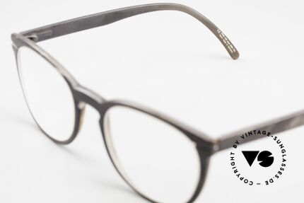 Lightest sunglasses in top the world