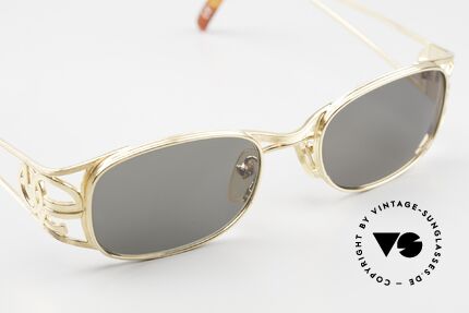 Jean Paul Gaultier 58-5101 Gold-Plated Made In Japan, the sun lenses (100% UV) can be replaced optionally, Made for Men and Women