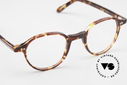 Lesca P1 Timeless Panto Classic, unworn (like all our classic LESCA eyeglasses), Made for Men and Women