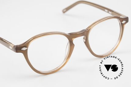 Lesca Sosi Timeless Unisex Eyewear, unworn (like all our classic LESCA eyeglasses), Made for Men and Women