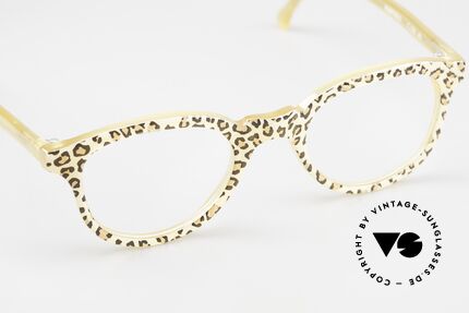 Lesca Pantos 2 Leopard Pattern Frame, unworn (like all our classic LESCA eyeglasses), Made for Women