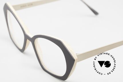 Nina Mur Adela Natural Eyewear For Ladies, therefore also in our exclusive vintage glasses range, Made for Women