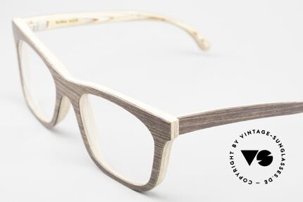 Nina Mur Marcelino Natural Eyewear For Men, therefore also in our exclusive vintage glasses range, Made for Men