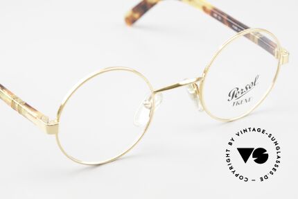 Persol Jabez Round 90's Vintage Frame, unworn (like all our vintage Persol eyewear), Made for Men and Women