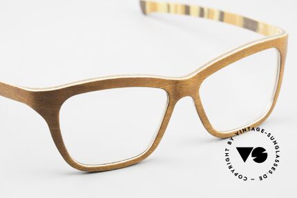 W-Eye 404 Unisex Wooden Eyeglasses, classic frame design = for men and women alike, Made for Men and Women
