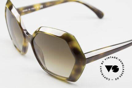 Chanel 5367 Oversized Design Shades, great combination of 'luxury lifestyle' & functionality, Made for Women