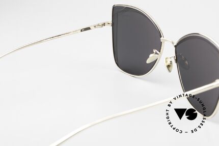 Chanel 4253 Very Feminine Frame Shape, Size: large, Made for Women