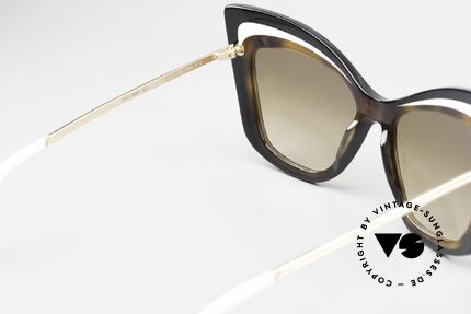 Christian Roth Rock'N Roth Very Feminine Frame Shape, original from Chr. Roth 2018 collection, made in Italy, Made for Women
