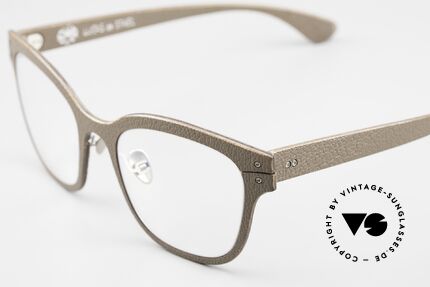 Lucas de Stael Monsieur Seguin 04 Genuine Goat Leather Frame, Monsieur Seguin series made with adjustable nosepads, Made for Men and Women