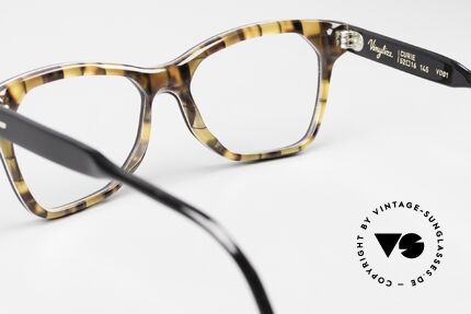 Vinylize Curie Credo Wear The Music, unworn pair from 2019 ; stylish and functional, Made for Women