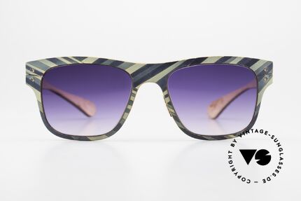 Lucas de Stael Christine Phung Regular Retail Price 1770€, natural sunglasses: model M28, medium size 51/20, Made for Men and Women
