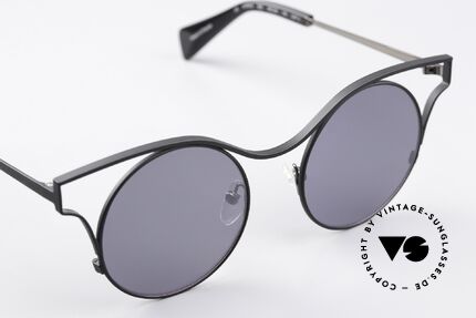 Yohji Yamamoto YY7014 Eye-Catcher Sunglasses, flat, slightly mirrored sun lenses; 100% UV protect., Made for Women