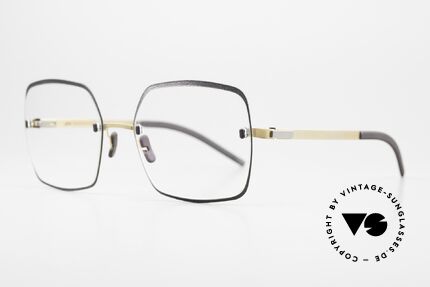 Götti Perspective Bold07 Oprah Winfrey Eyewear, Oprah Winfrey wears a GÖTTI PERSPECTIVE OR02, Made for Women