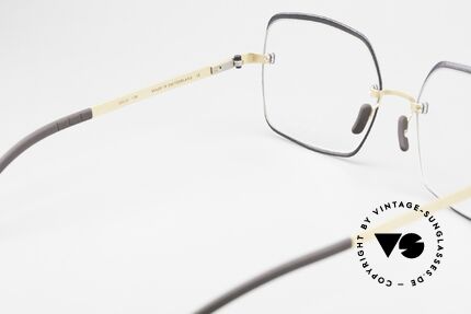 Götti Perspective Bold07 Oprah Winfrey Eyewear, unworn designer piece from 2019, with hard case, Made for Women