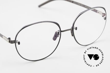 Götti Perspective Bold02 Round With Additional Edge, unworn designer piece with hard case, size 50/17, Made for Women