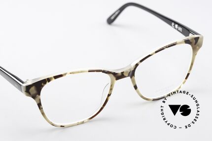Masunaga 062 Acetate Frame For Ladies, precision & costly materials as a stylistic feature, Made for Women