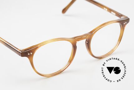 Lesca P18 Classic Panto Eyewear, unworn (like all our classic LESCA eyeglasses), Made for Men and Women