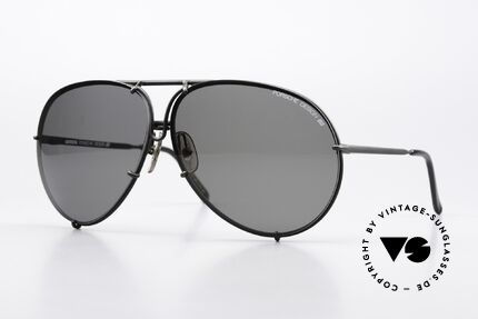 Porsche 5621 The 80's Porsche Classic, 1x gray sun lenses and 1x dark gray lenses, 100% UV, Made for Men