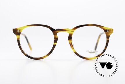 Oliver Peoples O'Malley The 80's Japan Original, one of the most recognizable frames in O.P.’ history, Made for Men and Women