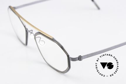 Lindberg 9756 Strip Titanium Nice Color Combination, bears the predicate "true VINTAGE LINDBERG" for us, Made for Men