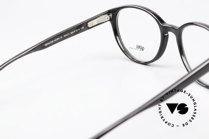 Götti Basti 1200€ Retail Price In 2016, here for a fraction; the frame fits progressive vision, Made for Women