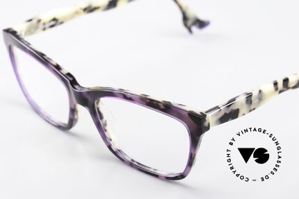 Face a Face Bocca Lou 2 Ladies Shoes As Temple Tips, the frame temples are shaped like women's legs, Made for Women