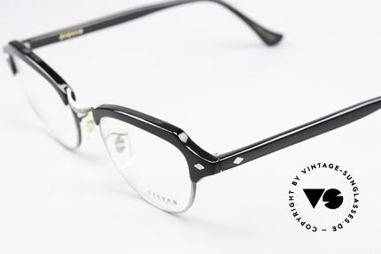 Eyevan E-90 Eyevan By Oliver Peoples, Optec also made the vintage frames for Oliver Peoples, Made for Men and Women