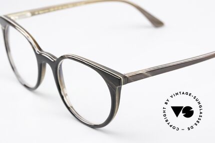 Hoffmann 2283 Specs Made Of Natural Horn, unique grain and noticeably outstanding quality; vertu, Made for Women