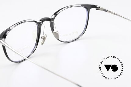 Frank Custom FT7132 Lightweight Frame Unisex, an unworn women's model from the 2017 collection, Made for Men and Women