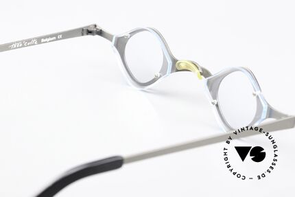 Theo Belgium Culte Extraordinary Eyewear 90s, the model is NOT compatible with progressive lenses, Made for Men and Women