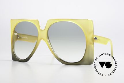 Christian Dior D03 First Optyl Dior Early 70's Details