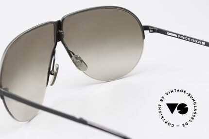 Porsche 5628 Brilliant 80's Folding Shades, very TINY scratch on right lens = reduced to 369,- Euro, Made for Men