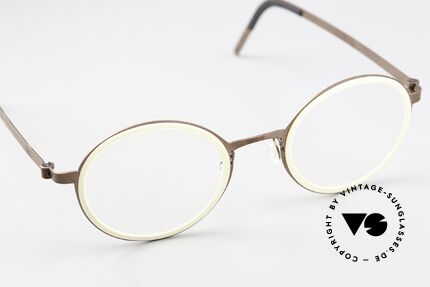 Lindberg 9707 Strip Titanium Round Titanium Frame Unisex, unworn, NOS, with original magnetic case by Lindberg, Made for Men and Women