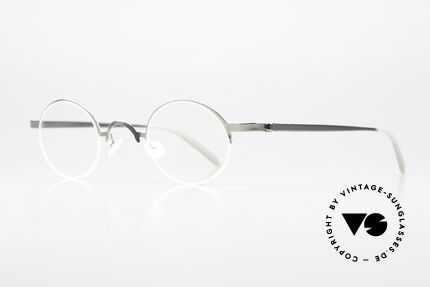 Lindberg 7005 Strip Titanium Round Titanium Frame Unisex, simply timeless, stylish & innovative: grade 'vintage', Made for Men and Women