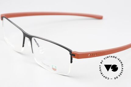 Tag Heuer 3921 Reflex Semi Rimmed Titanium Frame, sporty and luxurious lifestyle for men; high-end, Made for Men