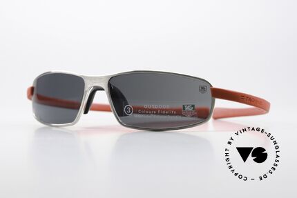 Tag Heuer 5016 Reflex Colors Fidelity Sun Lenses, with “racing” temples made of elastomer rubber, Made for Men