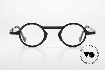 Theo Belgium Africa Round Designer Frame Unisex, round frame shape; very distinctive interpretation, Made for Men and Women