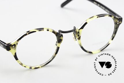 Oliver Peoples OP-1955 Acetate Frame Metal Bridge, unworn model (like all our Oliver Peoples glasses), Made for Men and Women