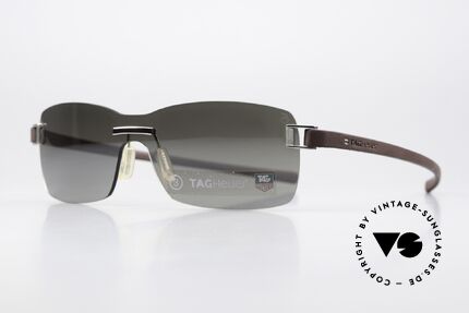 Tag Heuer 7505 Slightly Mirrored Shades, with “racing” temples made of elastomer rubber, Made for Men and Women