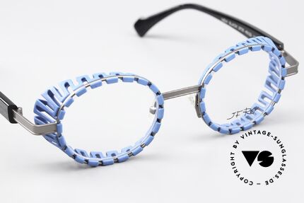 JF Rey New Black Limited Edition No. 039, yet functional (varifocals) & very comfortable to wear, Made for Women