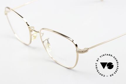 Oliver Peoples Suliane Timeless Eyewear 2019, timeless classic unisex model from 2019; made in Italy, Made for Men and Women