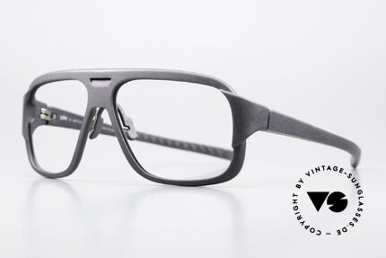 Götti Aho Dimension Series Eyewear, the model looks massive - but is surprisingly light, Made for Men