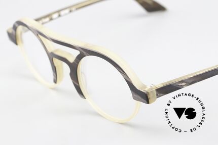 Pierre Eyewear Omer Interesting Frame Pattern, a designer piece for both men and women, Made for Men and Women